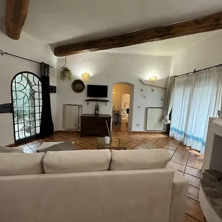 Elite Collection Giardino & Piscina * بورتو روتوندو