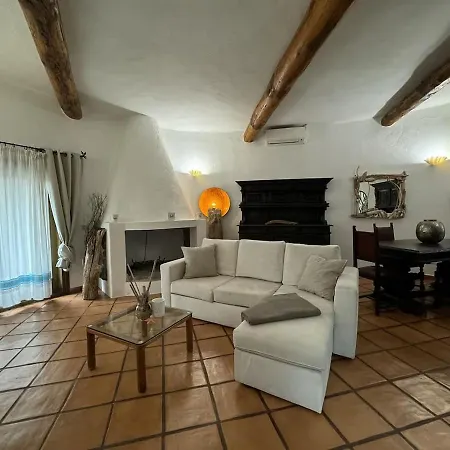 Elite Collection Giardino & Piscina بورتو روتوندو