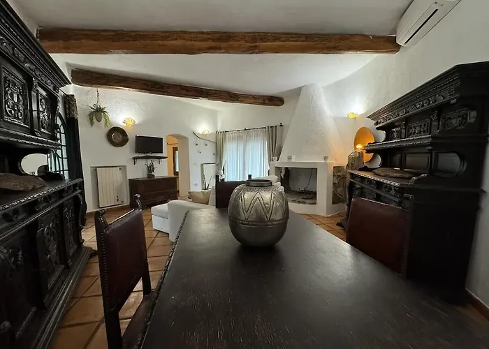 Elite Collection Giardino & Piscina شقة